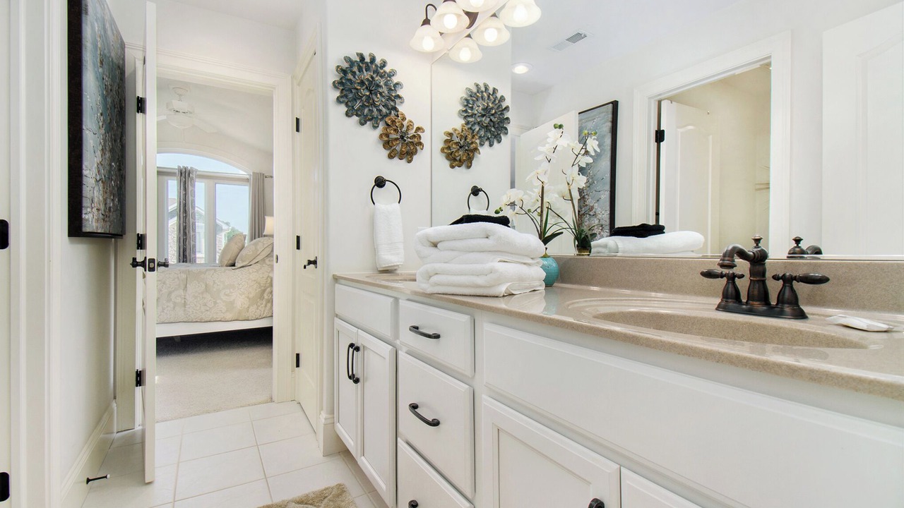 Photo of Bathroom in Notre Dame