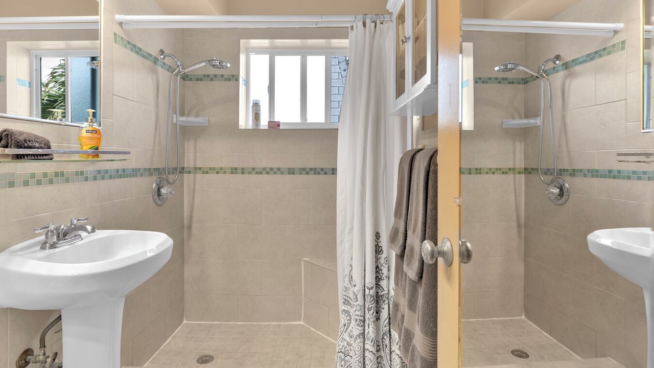Photo of Bathroom in North Beach