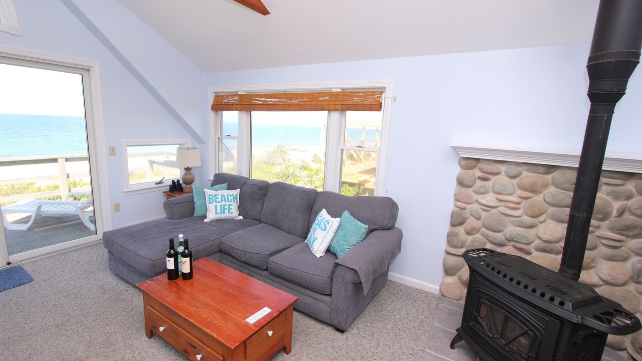 Photo of Livingroom in East Sandwich