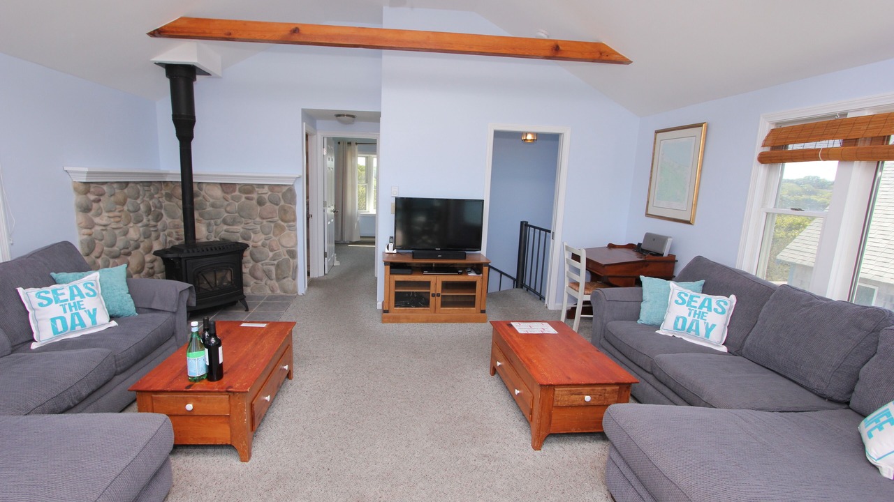 Photo of Livingroom in East Sandwich