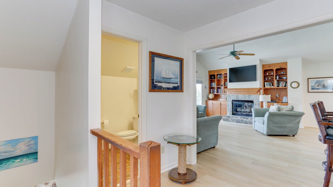 Photo of Livingroom in Croatan Beach