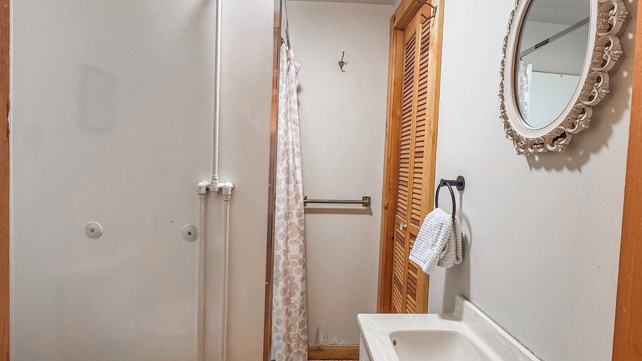 Photo of Bathroom in Town of Owasco
