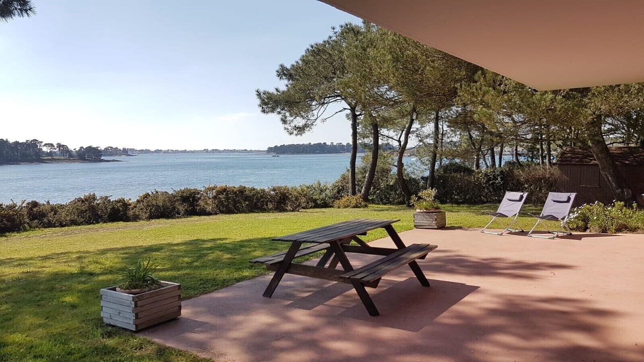 Photo of Patio Balcony in Larmor-Baden