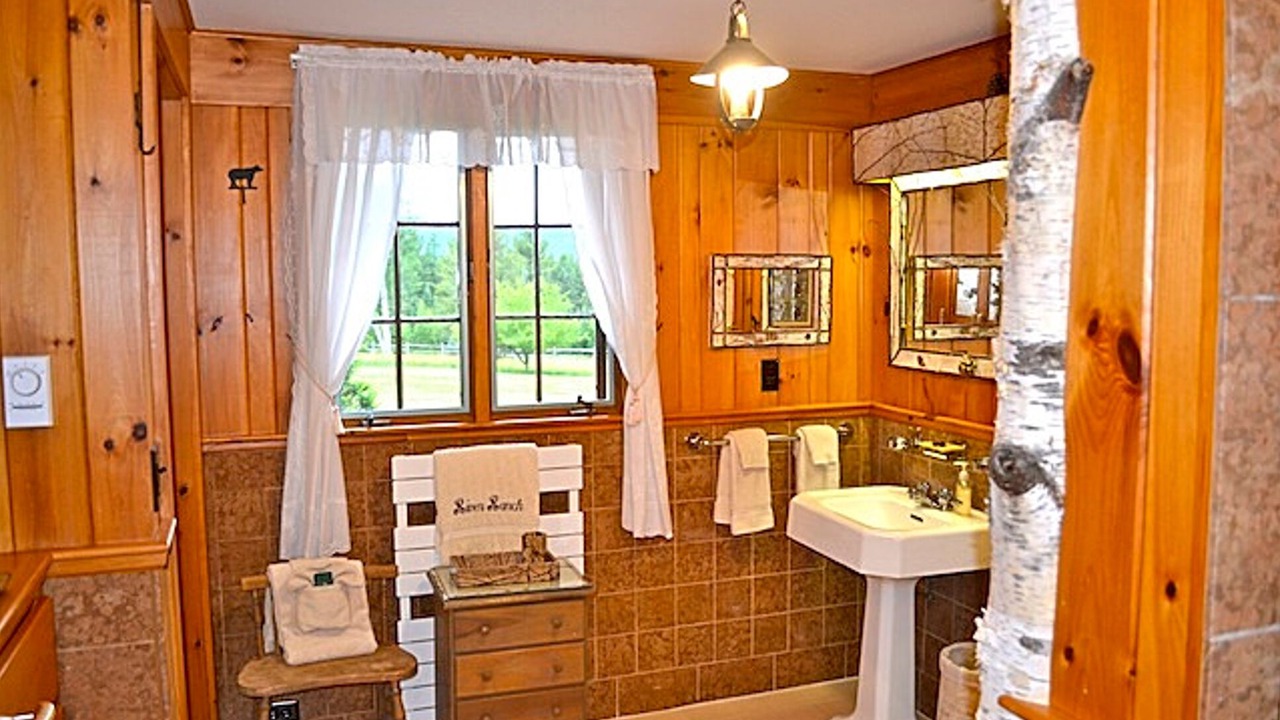 Photo of Bathroom in Lake Placid