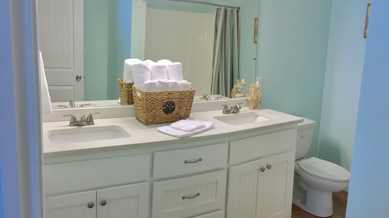 Photo of Bathroom in Laguna Beach Estates