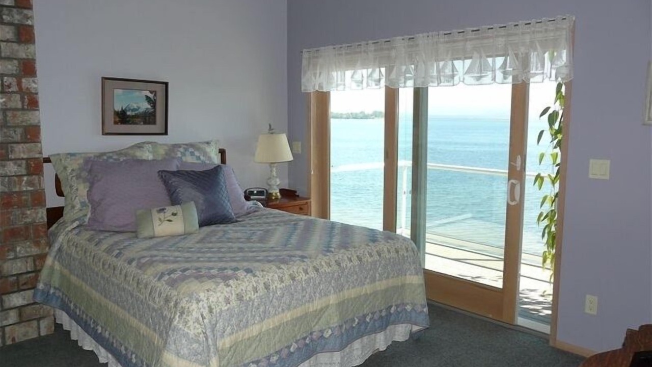 Photo of Patio Balcony in Lummi Island