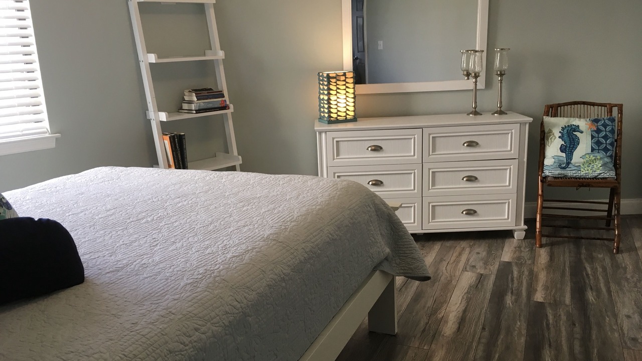 Photo of Bedroom in Miramar Beach