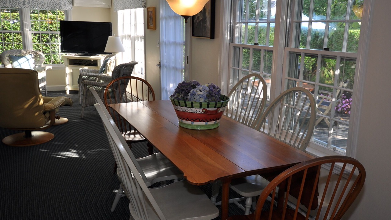Photo of Livingroom in Nantucket Town