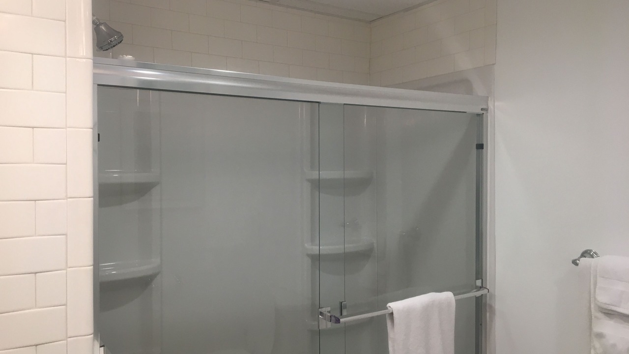 Photo of Bathroom in Mohawk