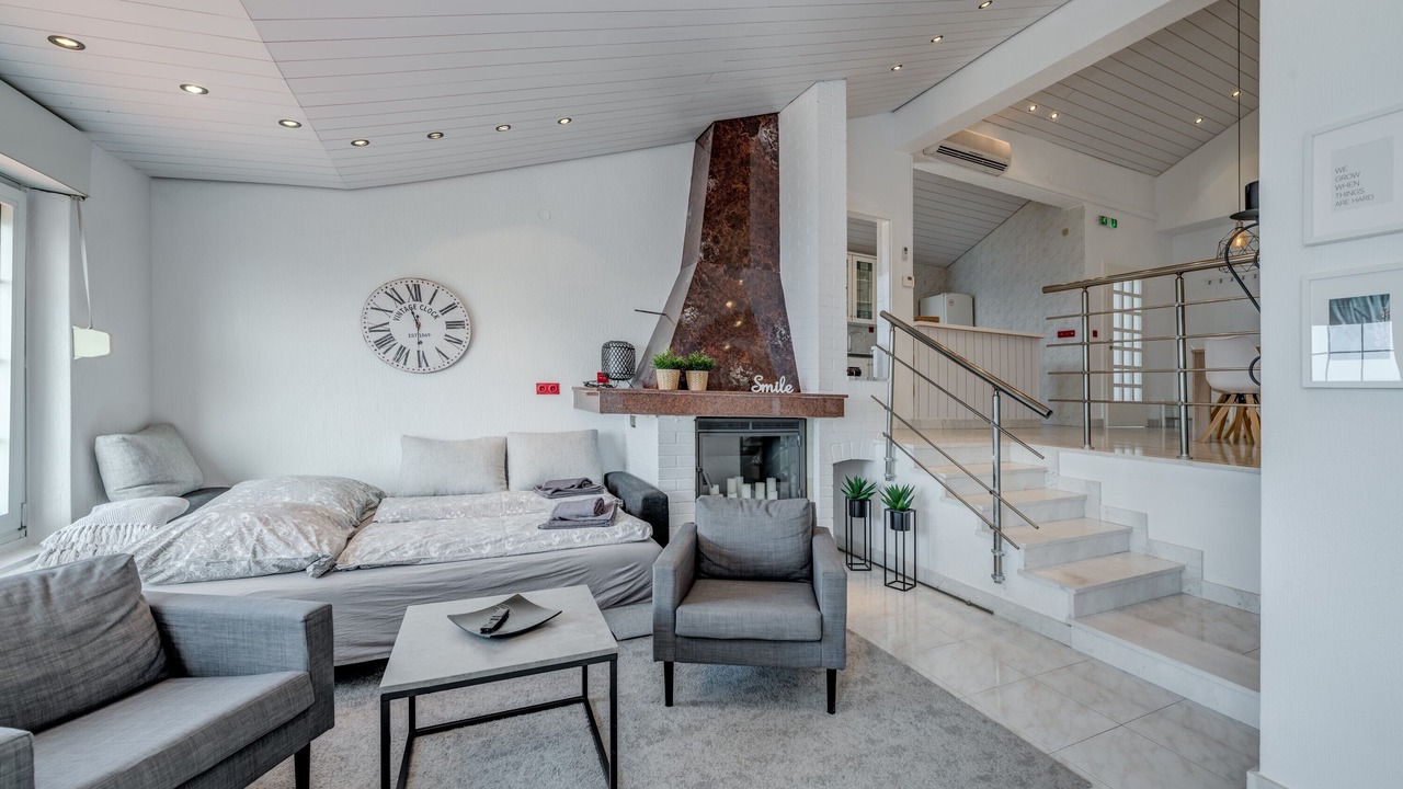 Photo of Livingroom in Tice