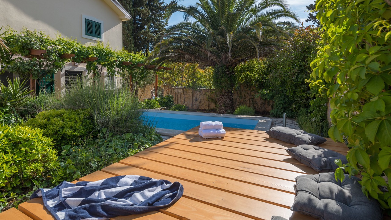 Photo of Patio Balcony in Vrboska