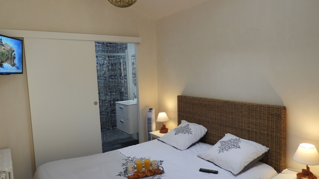 Photo of Bedroom in Treffiagat