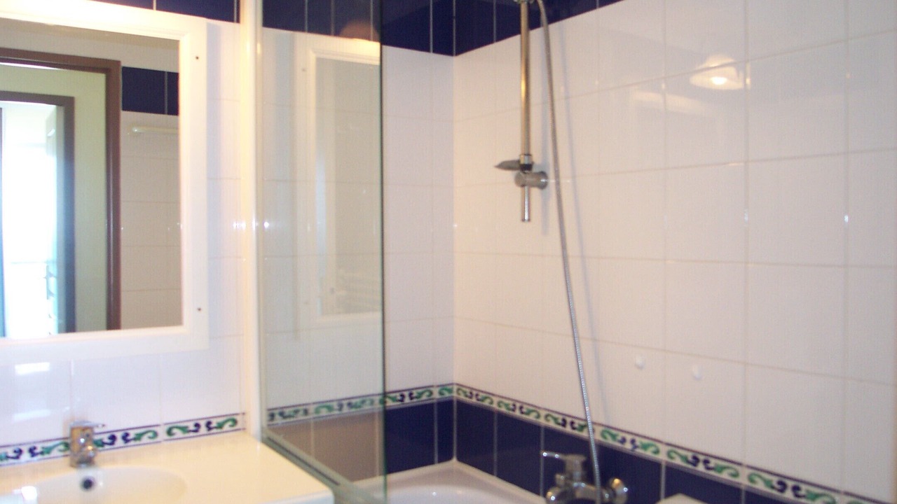 Photo of Bathroom in Treboul