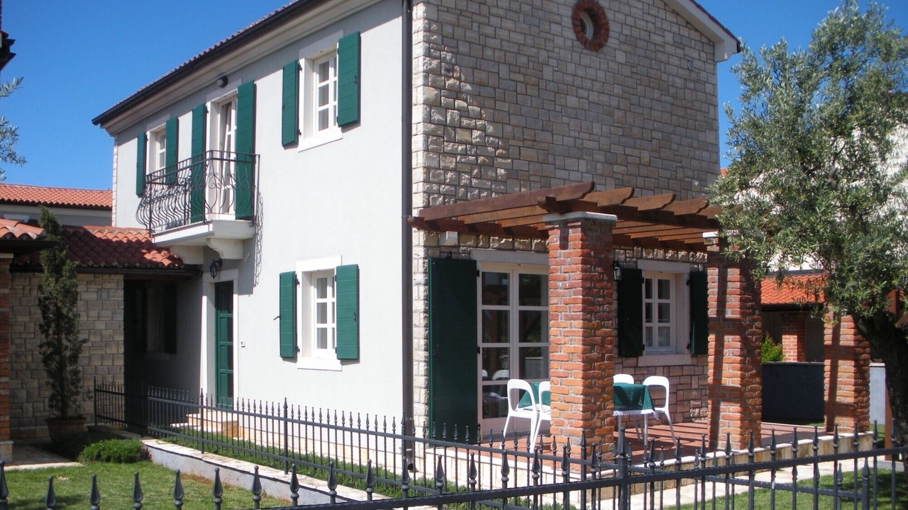 Photo of Outdoor in Buici