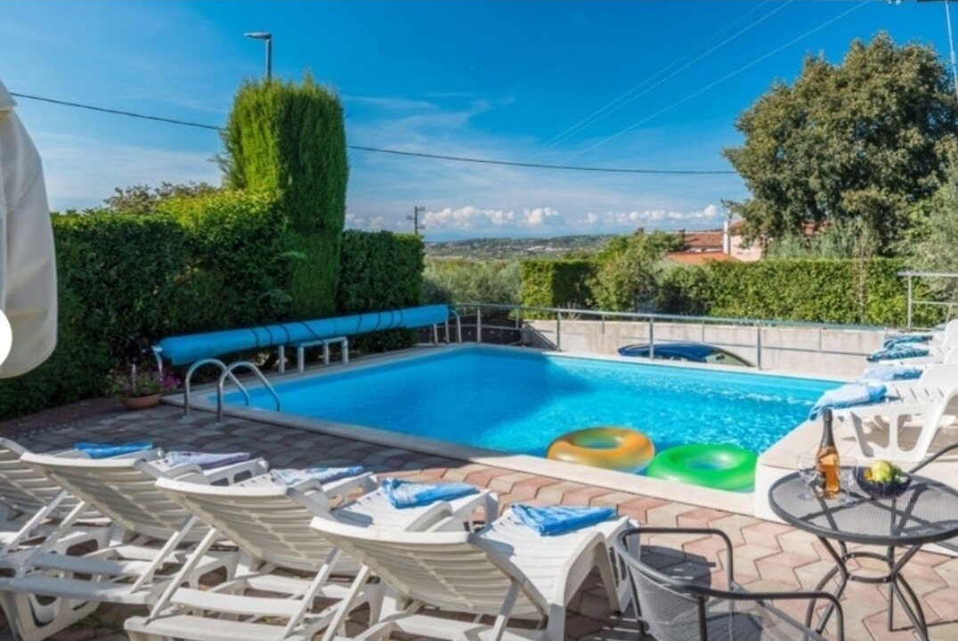 Photo of Outdoor in Kastel