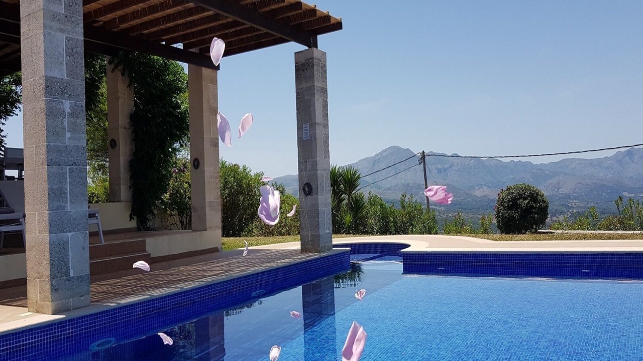 Photo of Outdoor in Monopari