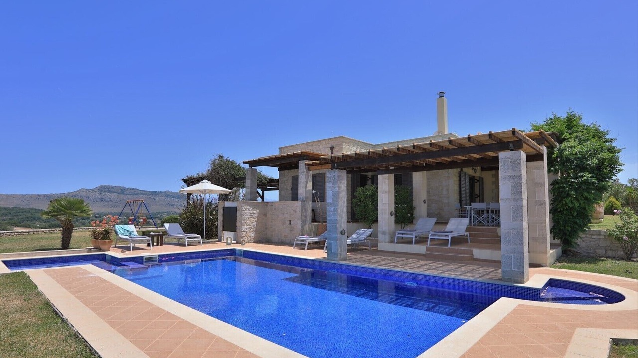 Photo of Outdoor in Monopari