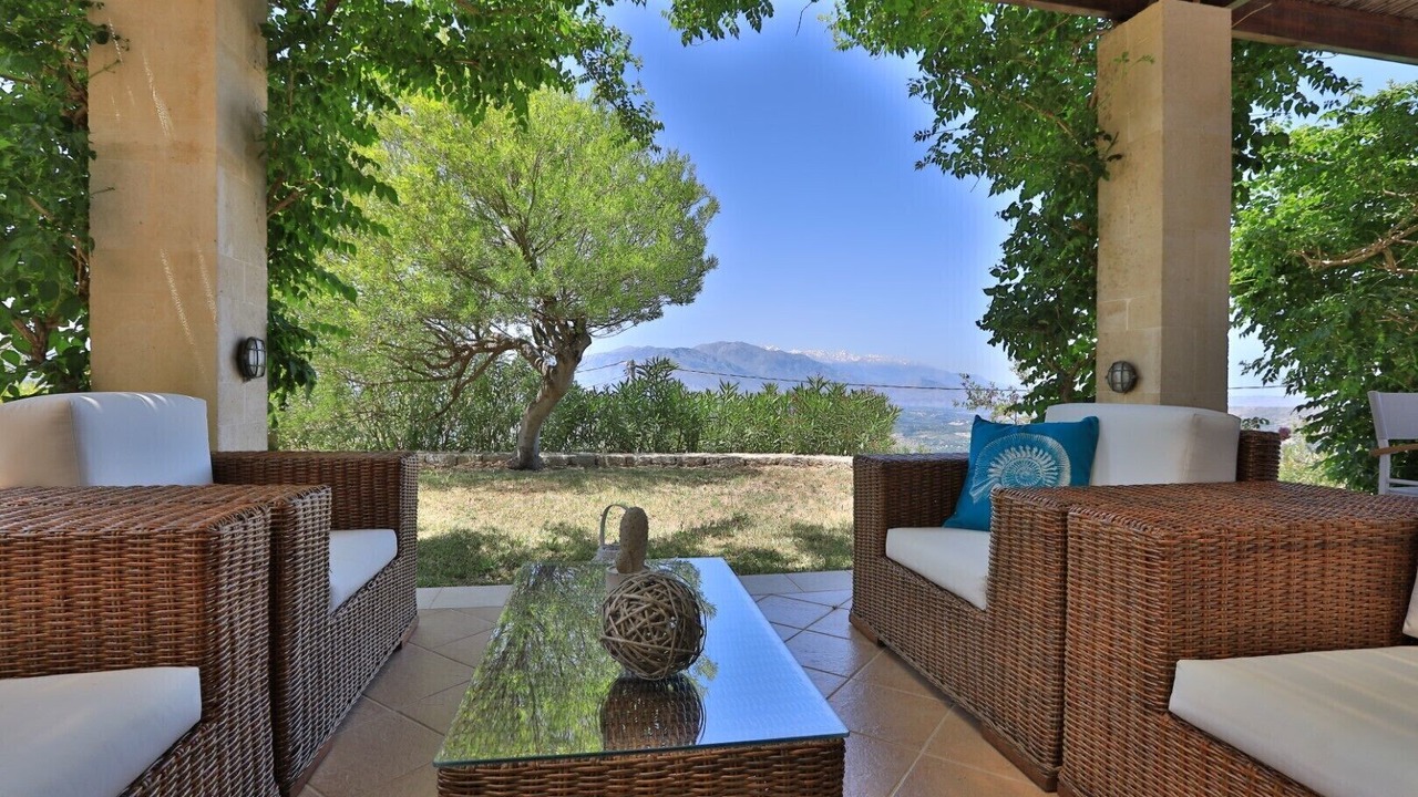 Photo of Patio Balcony in Monopari