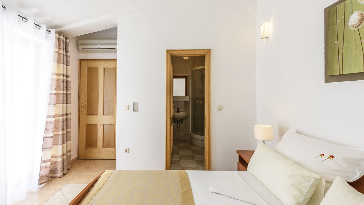 Photo of Bedroom in Marina