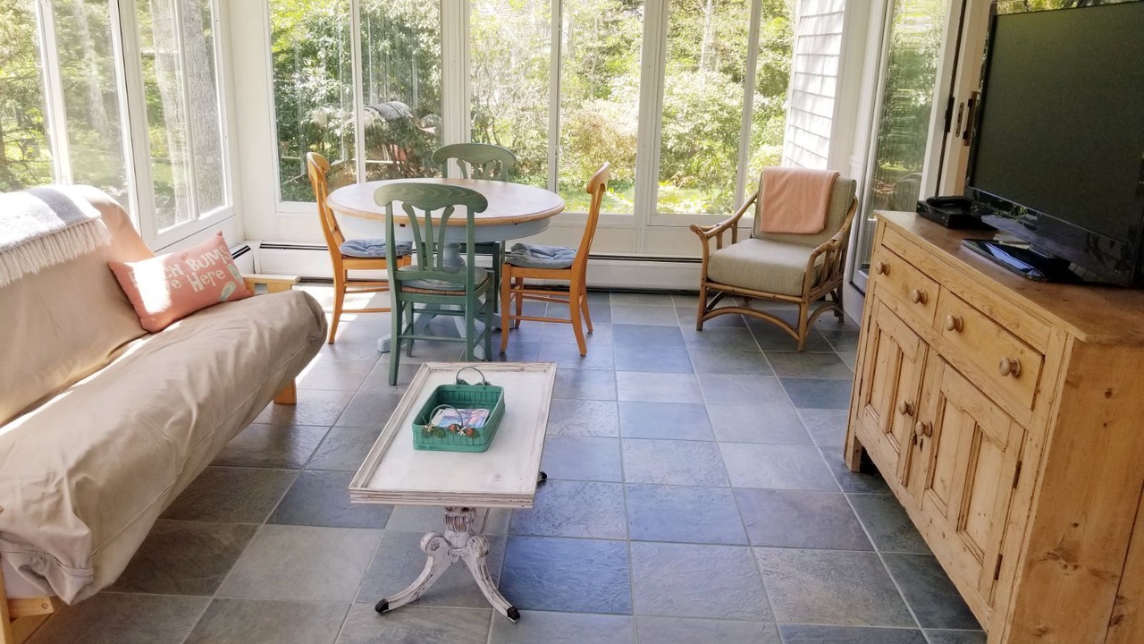 Photo of Livingroom in Chatham