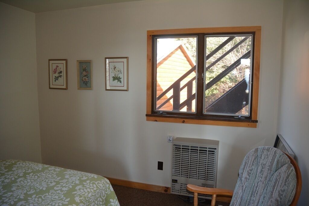 Photo of Bedroom in Salem