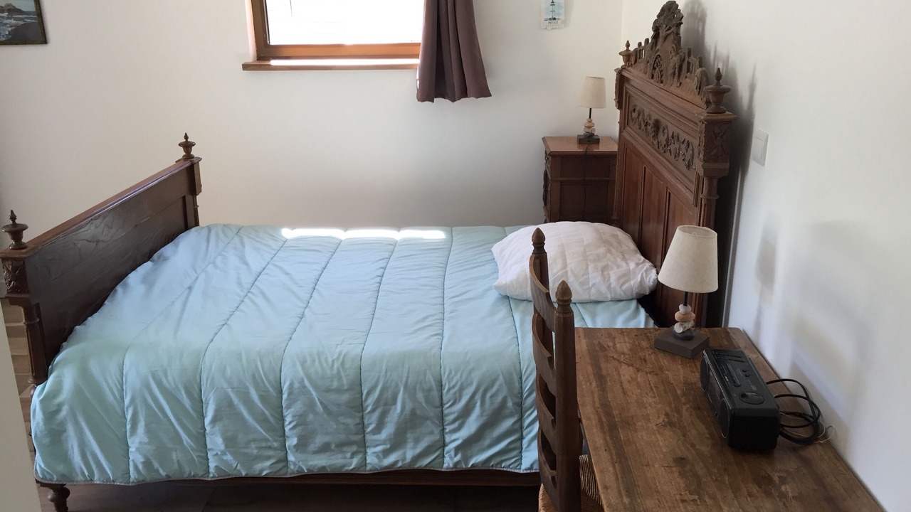 Photo of Bedroom in Saint-Lunaire