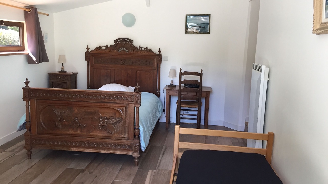 Photo of Bedroom in Saint-Lunaire