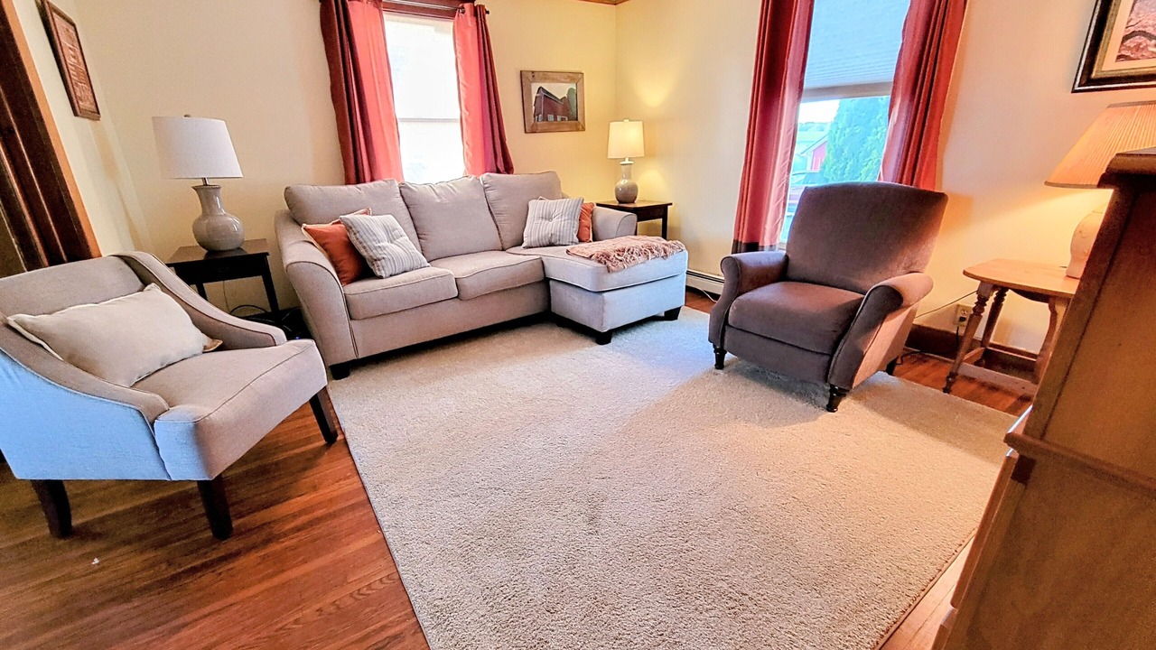 Photo of Bedroom in Wales Center