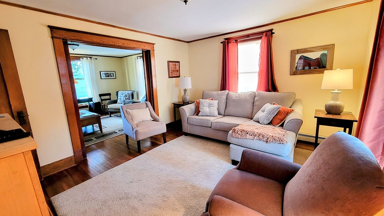 Photo of Bedroom in Wales Center