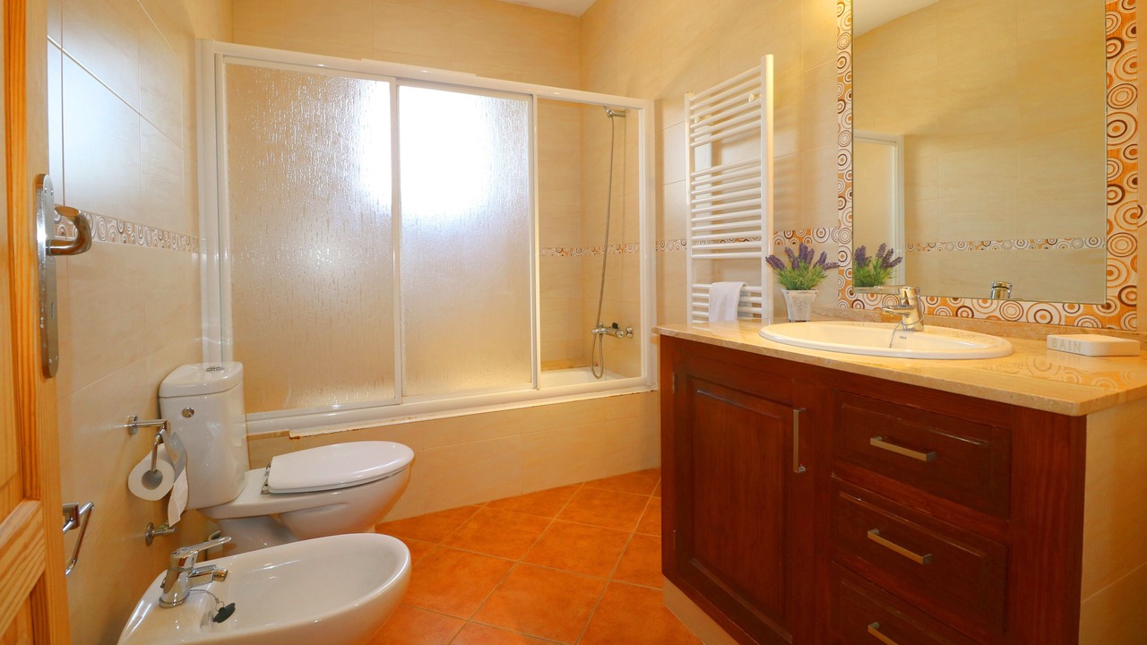 Photo of Bathroom in Campos