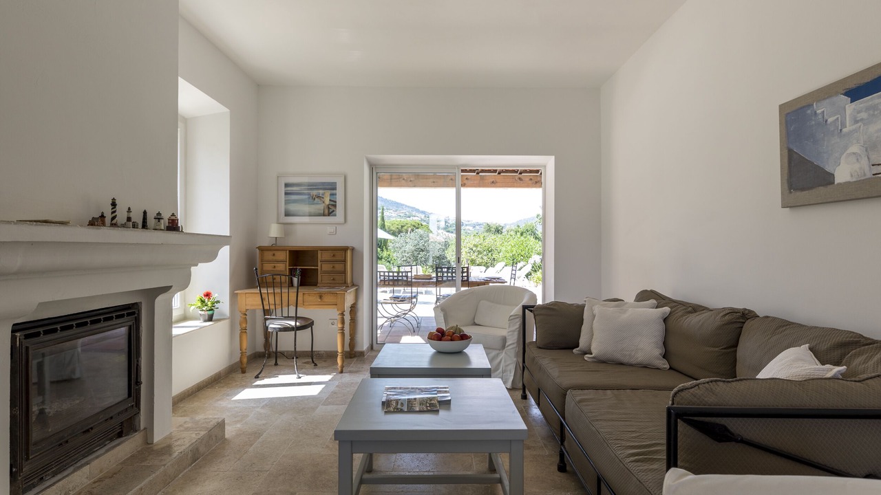 Photo of Livingroom in Plage de la Garonnette
