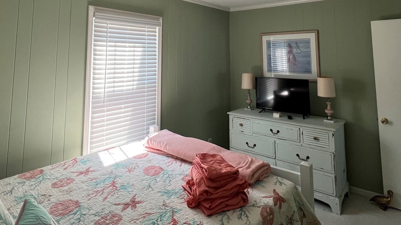 Photo of Bedroom in Gwynn