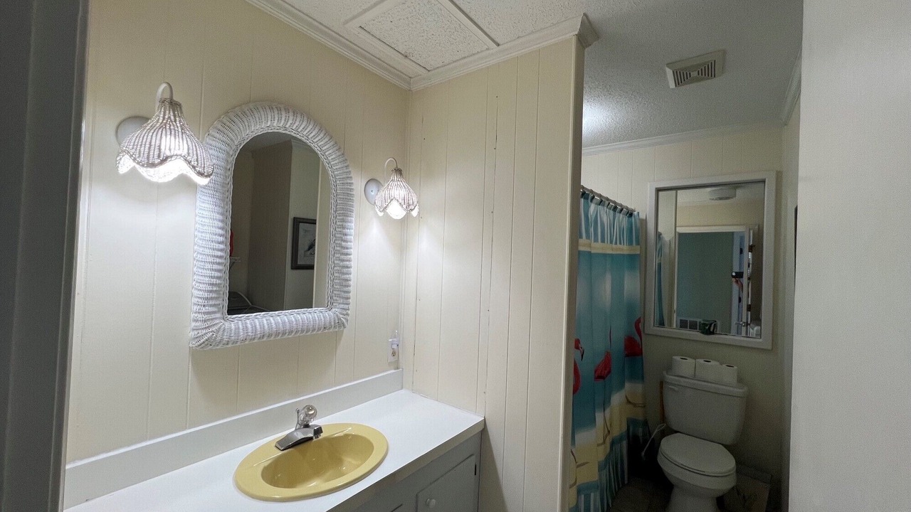 Photo of Bathroom in Gwynn