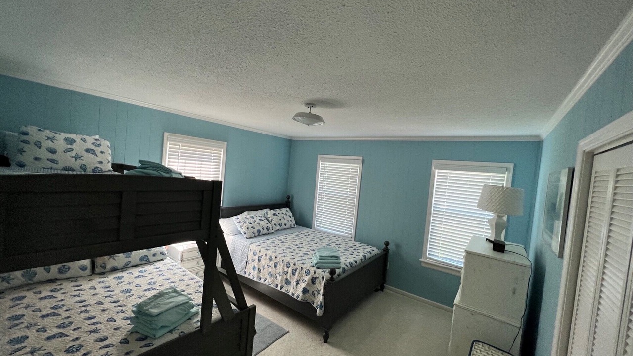 Photo of Bedroom in Gwynn