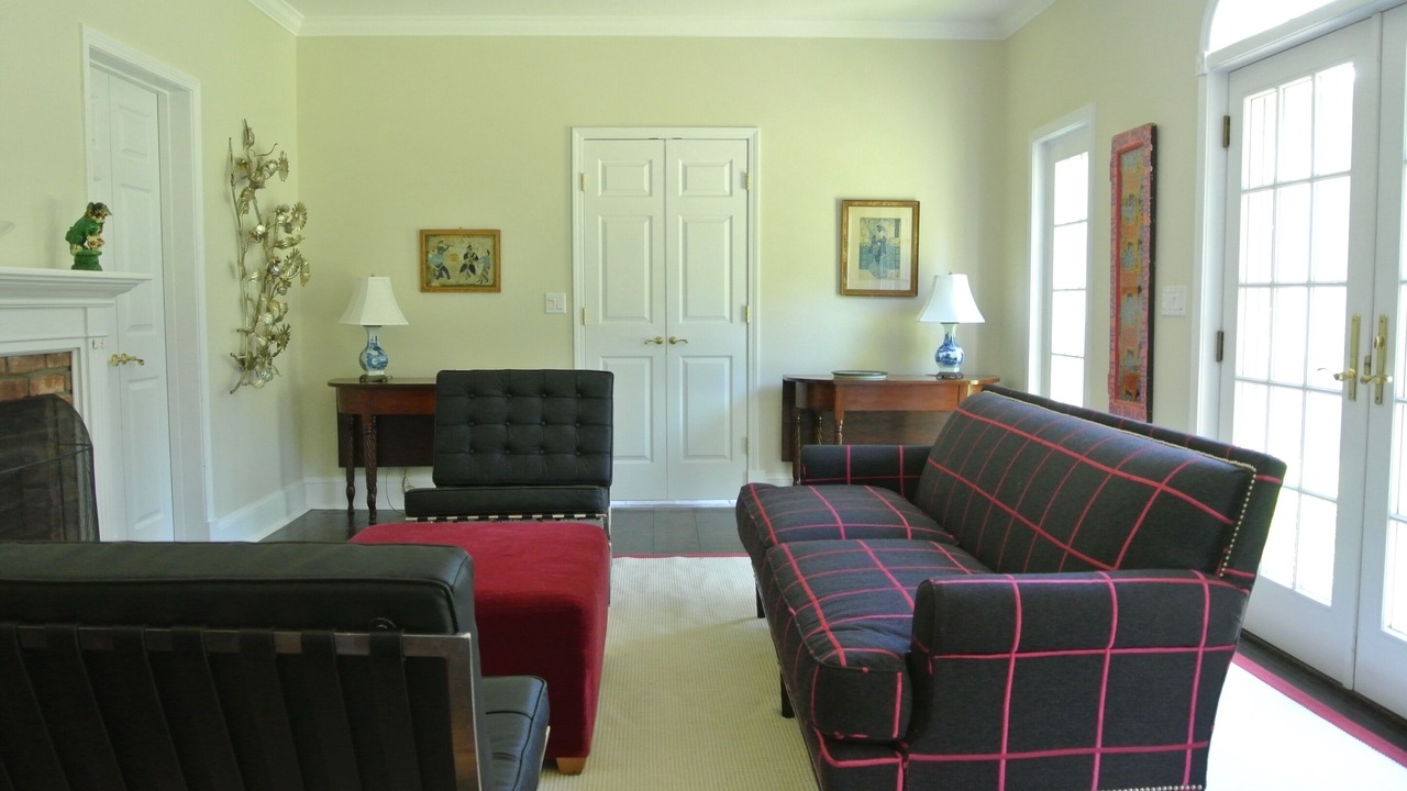 Photo of Bedroom in Hollowville