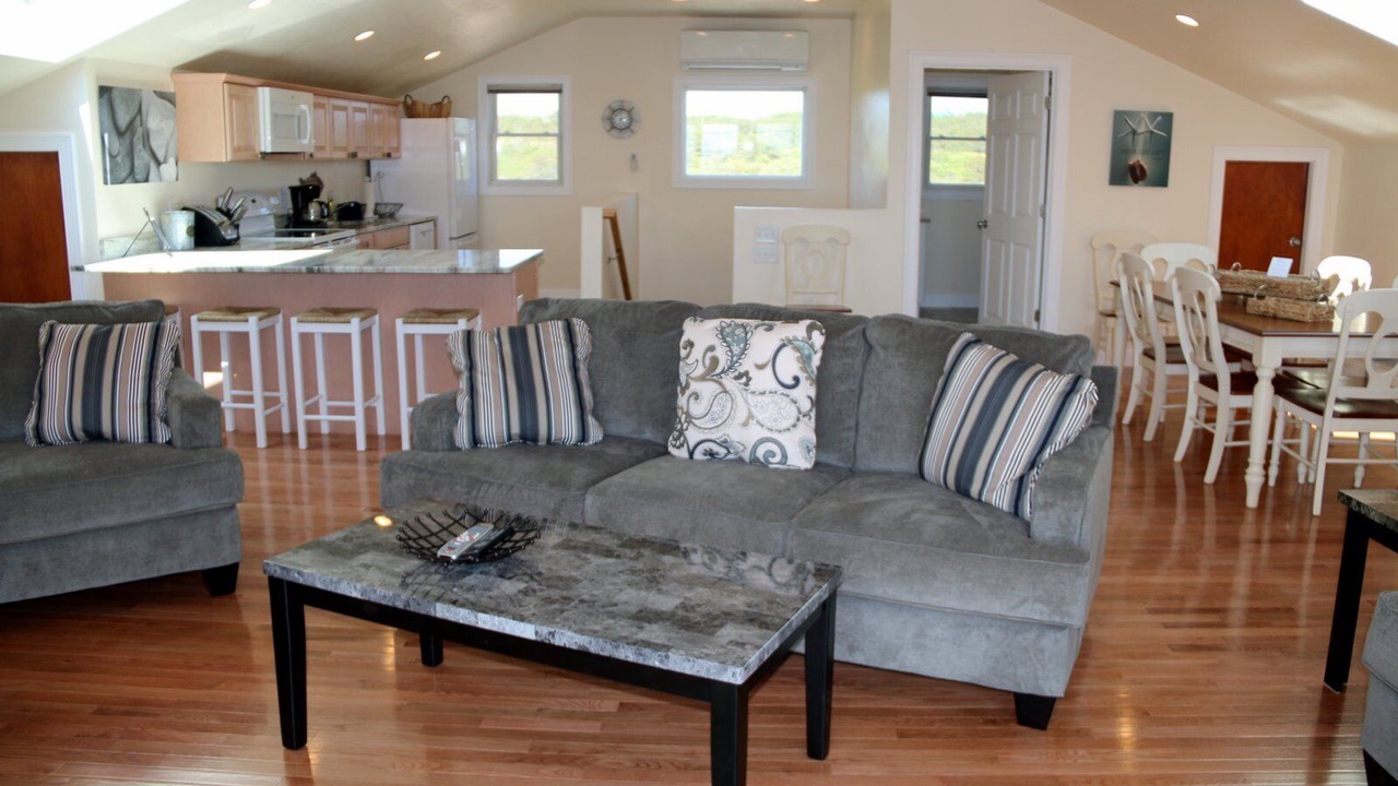 Photo of Livingroom in North Truro