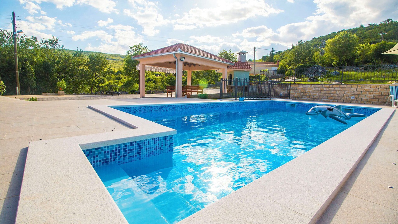 Photo of Outdoor in Srijane