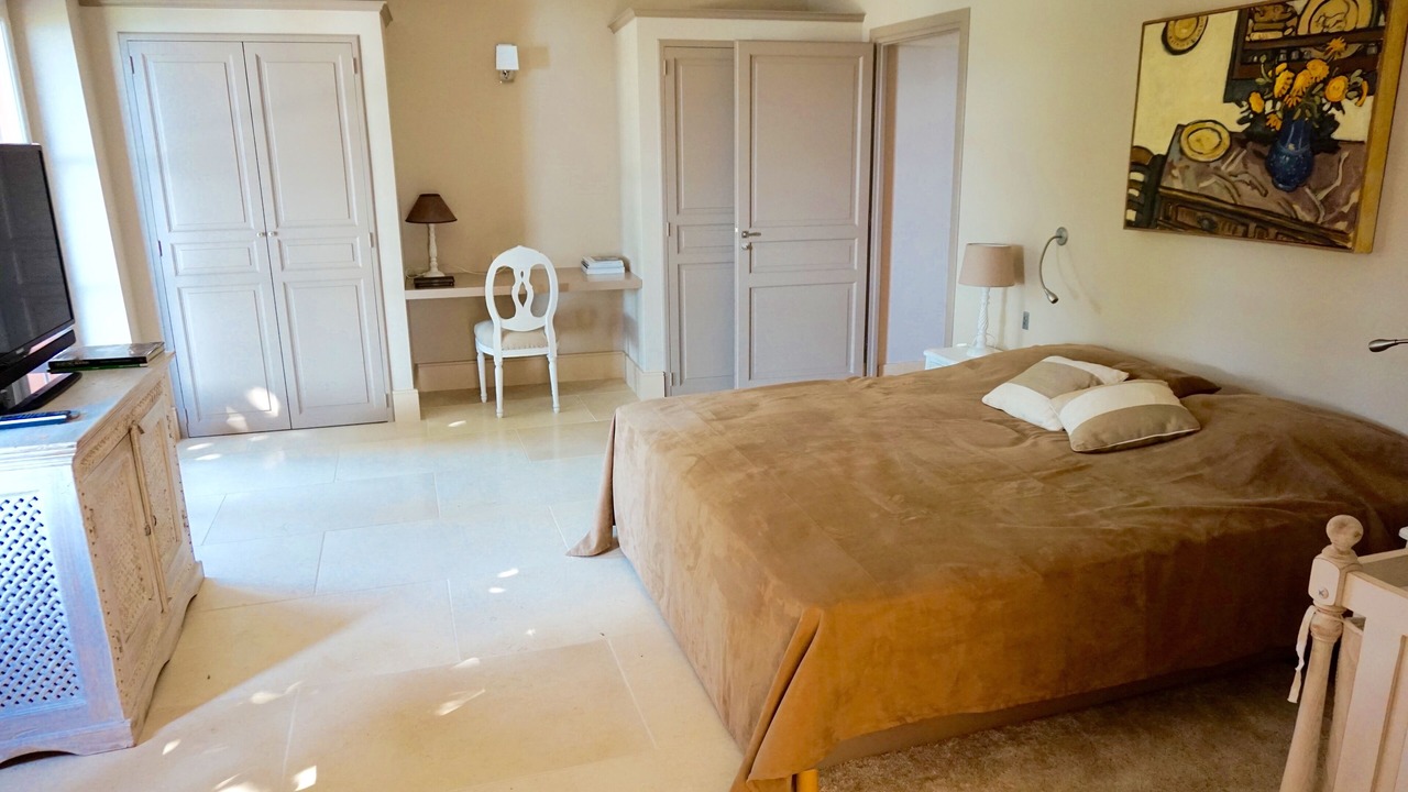 Photo of Bedroom in Cassis