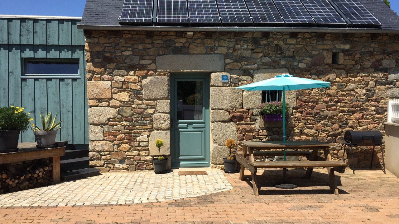 Photo of Outdoor in Plelo