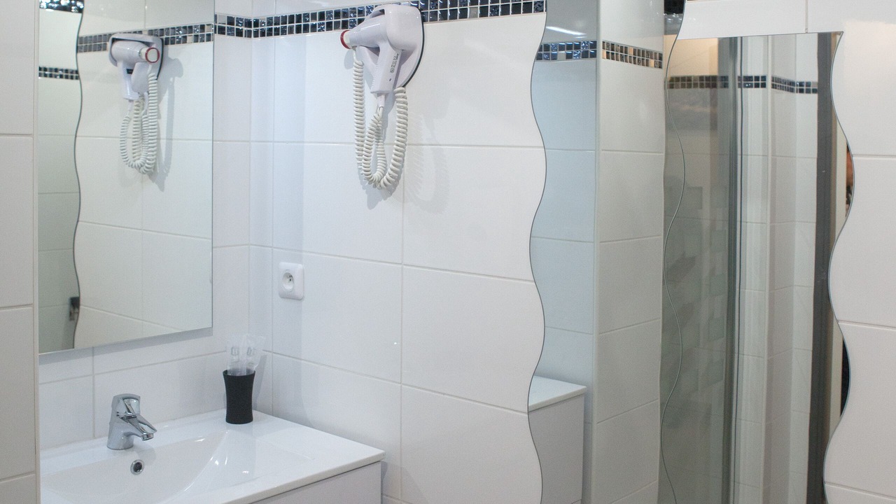 Photo of Bathroom in Quartier du Port