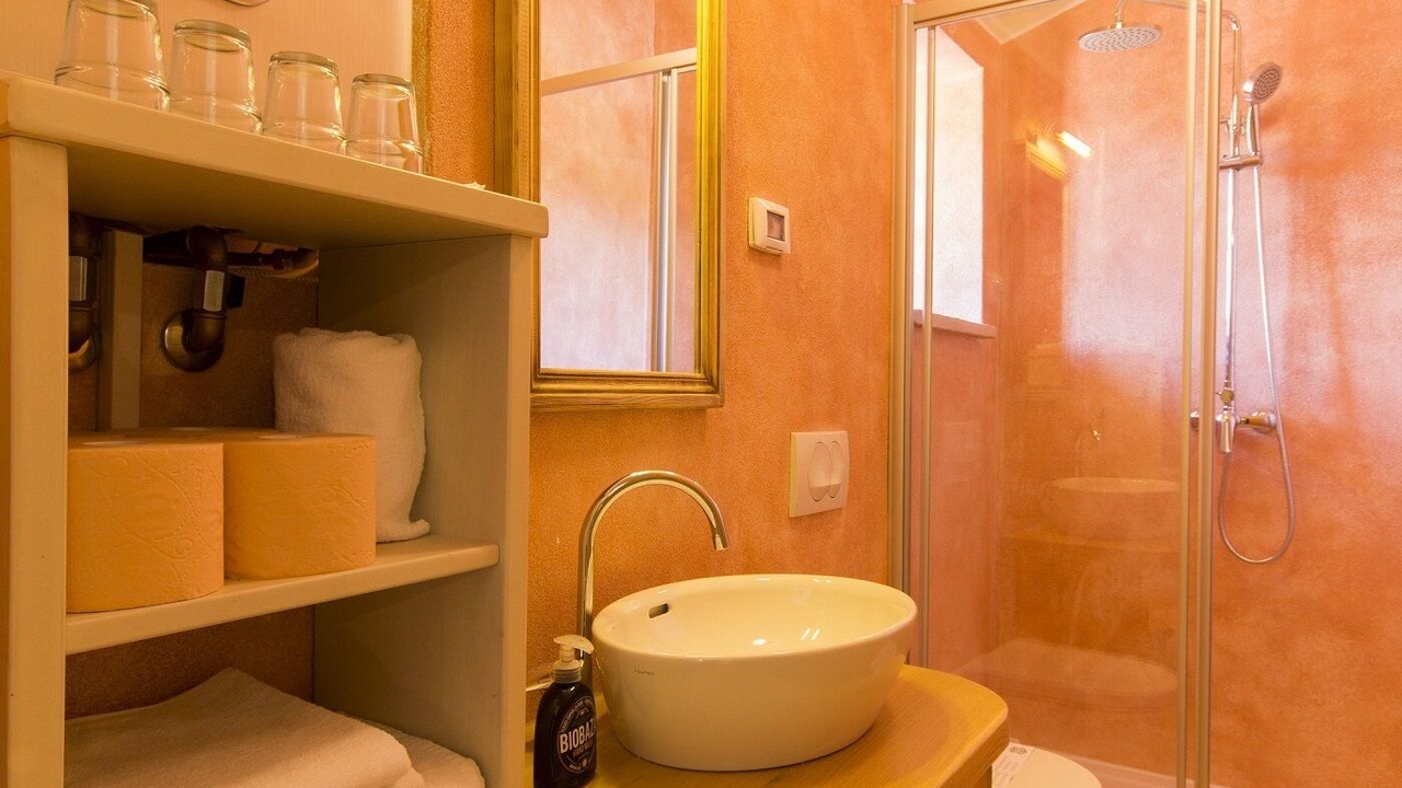 Photo of Bathroom in Orbanici