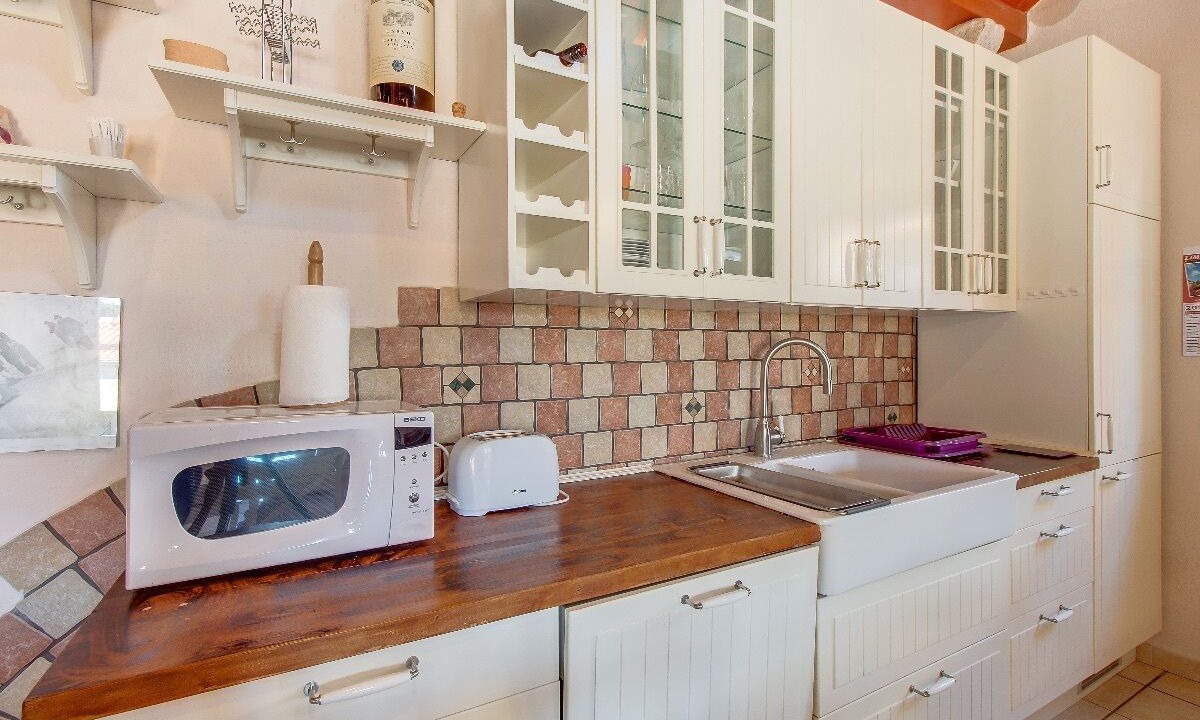Photo of Kitchen in Cove Murtar