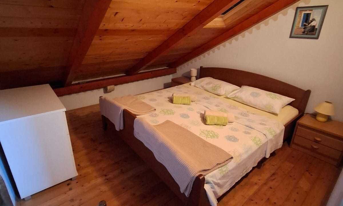 Photo of Bedroom in Cove Murtar