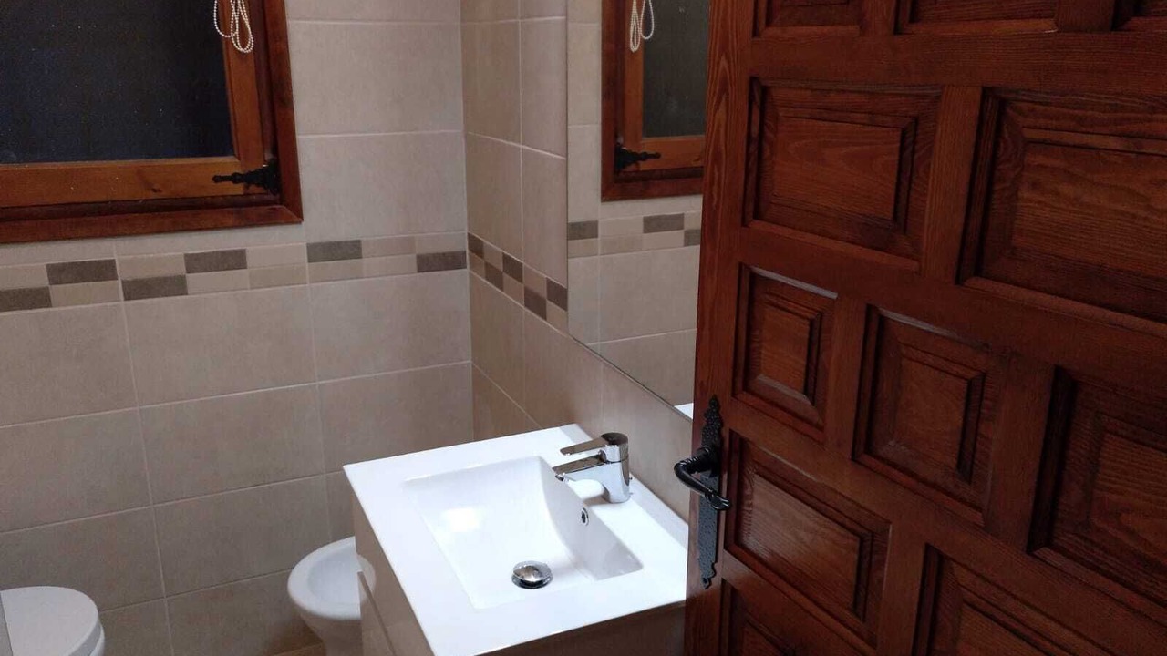 Photo of Bathroom in Benimeit