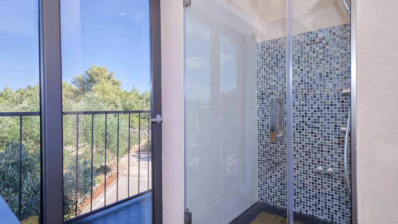 Photo of Bathroom in Rudina