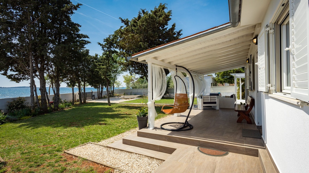 Photo of Patio Balcony in Peroj
