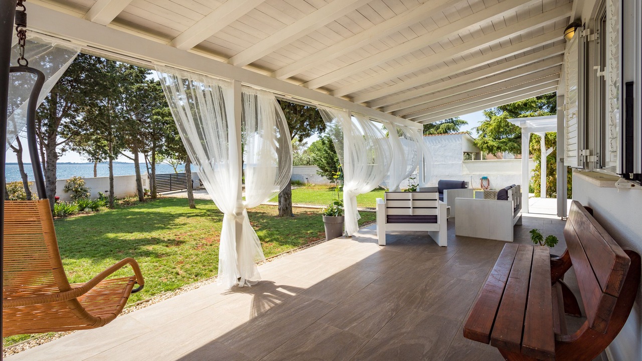 Photo of Patio Balcony in Peroj