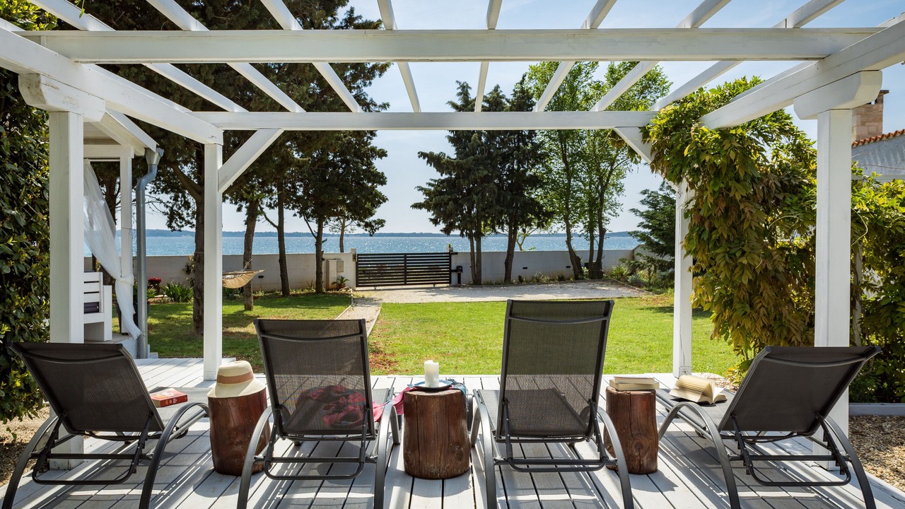 Photo of Patio Balcony in Peroj