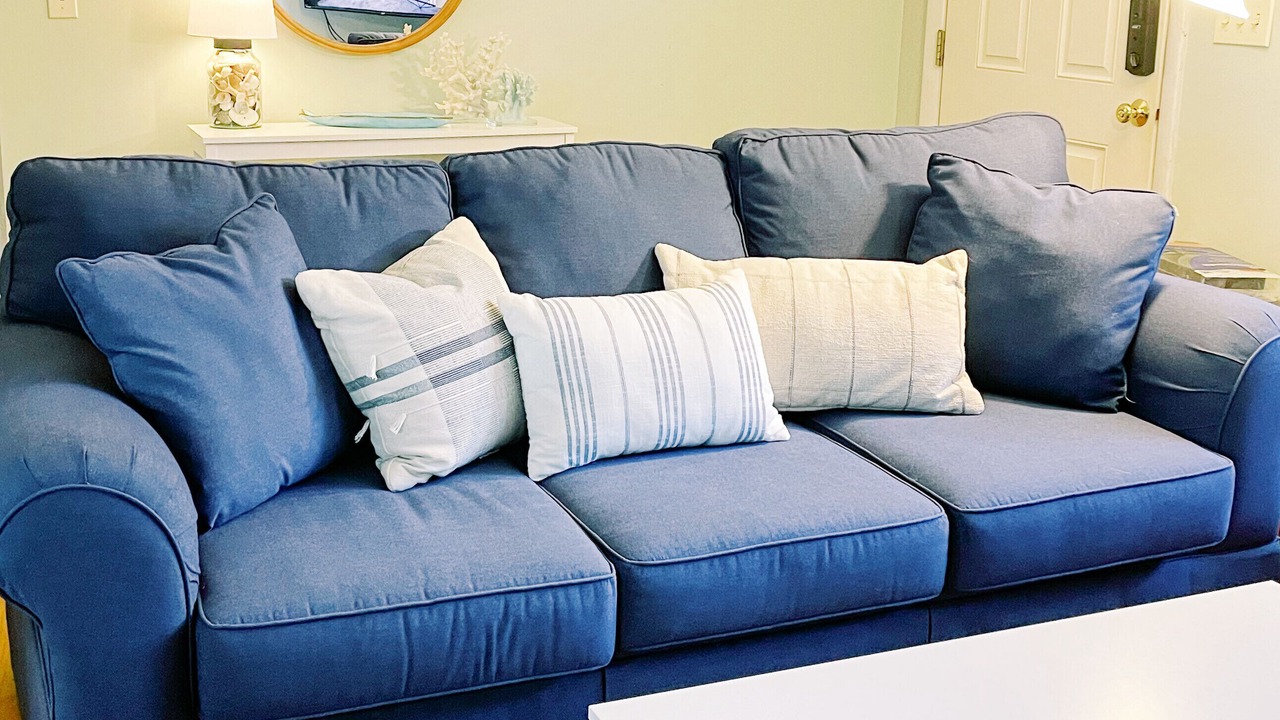 Photo of Livingroom in Eastham