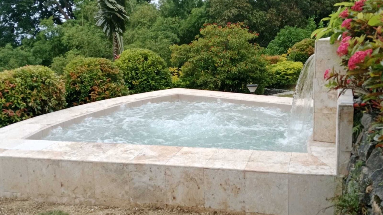 Photo of Outdoor in Loay